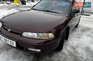 Седан Mazda 626 1993 в Угринові