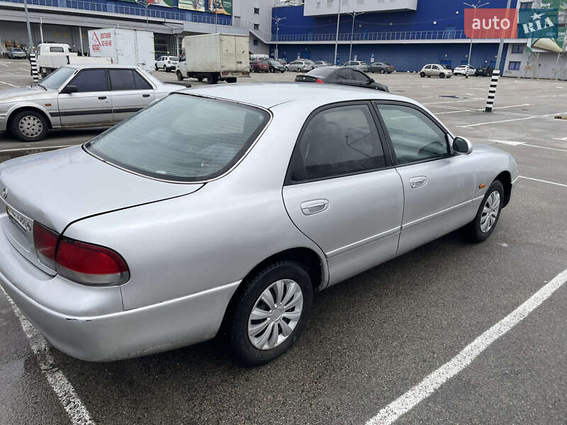 Седан Mazda 626 1996 в Днепре
