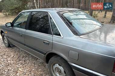 Седан Mazda 626 1988 в Малині