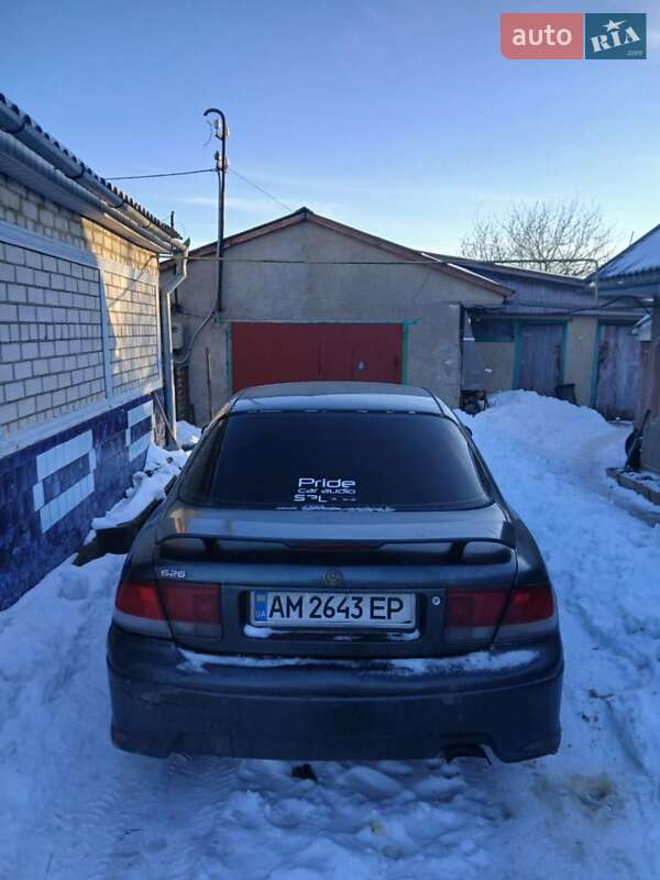 Седан Mazda 626 1996 в Житомирі