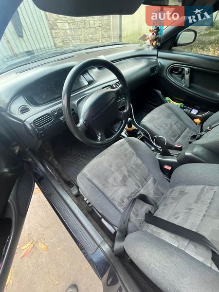 Хетчбек Mazda 626 1995 в Кам'янець-Подільському