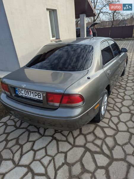 Седан Mazda 626 1996 в Яворові