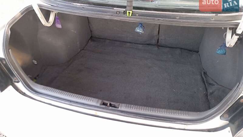 Седан Mazda 626 1994 в Самборе