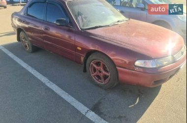 Седан Mazda 626 1993 в Киеве