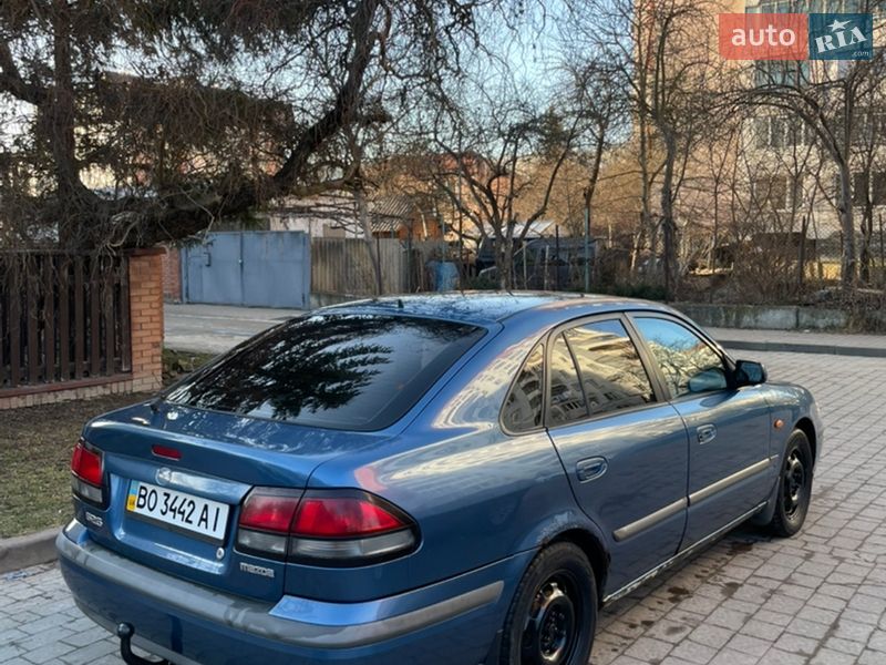 Хэтчбек Mazda 626 1998 в Львове