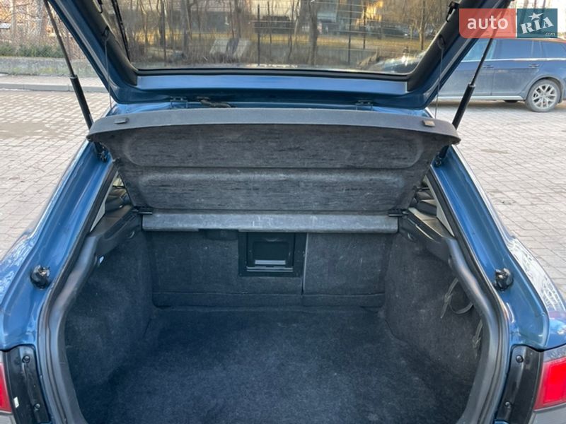 Хэтчбек Mazda 626 1998 в Львове