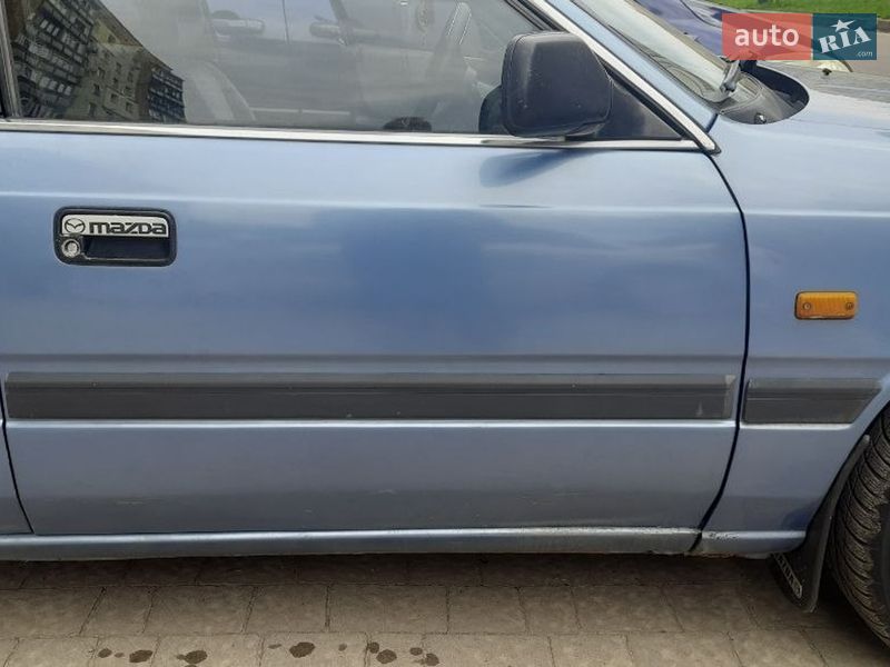 Хэтчбек Mazda 626 1989 в Ужгороде