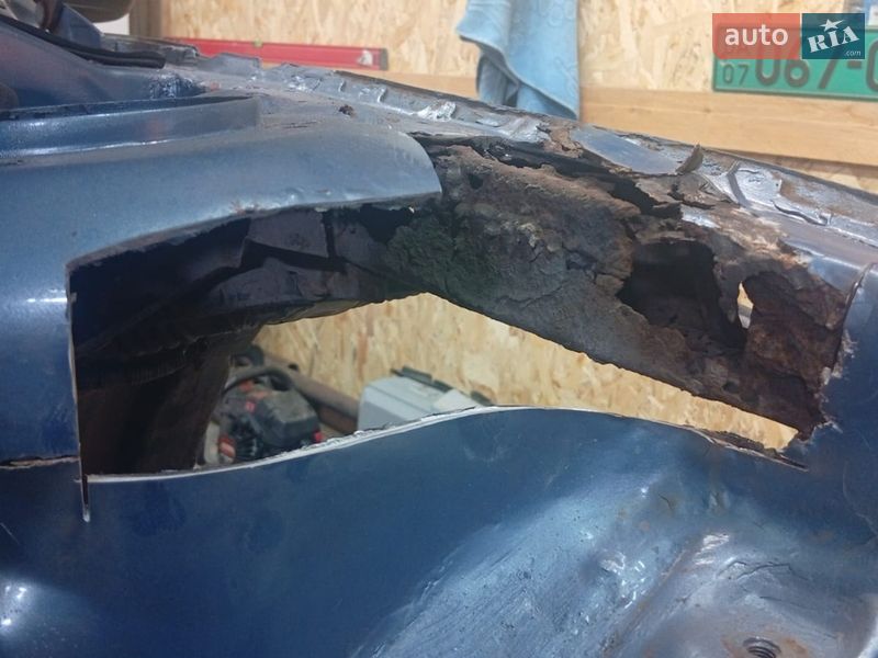 Хэтчбек Mazda 626 1989 в Ужгороде