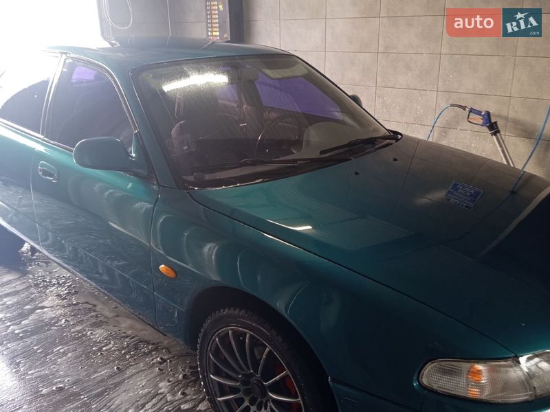 Седан Mazda 626 1992 в Охтирці