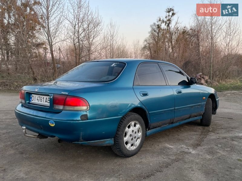 Седан Mazda 626 1992 в Киеве