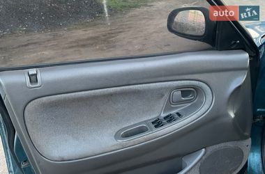 Седан Mazda 626 1992 в Киеве