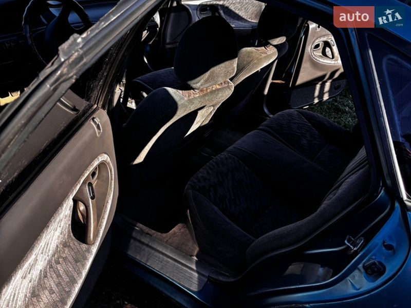 Хетчбек Mazda 626 1992 в Роздільній фото 3 Хетчбек Mazda 626 1992 в Роздільній
