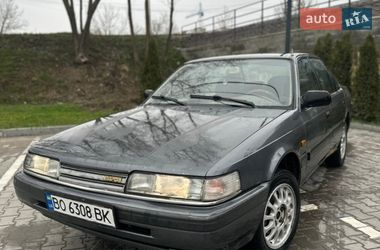 Седан Mazda 626 1987 в Хмельницком
