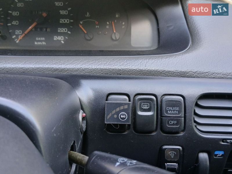 Хэтчбек Mazda 626 1994 в Черновцах