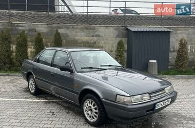 Седан Mazda 626 1987 в Хмельницькому
