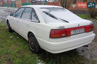 Седан Mazda 626 1990 в Богодухіву