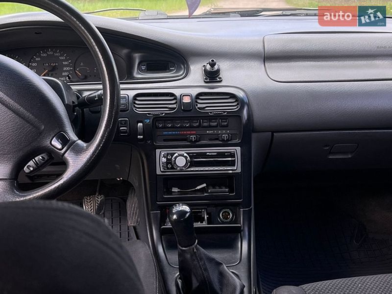 Седан Mazda 626 1996 в Днепре