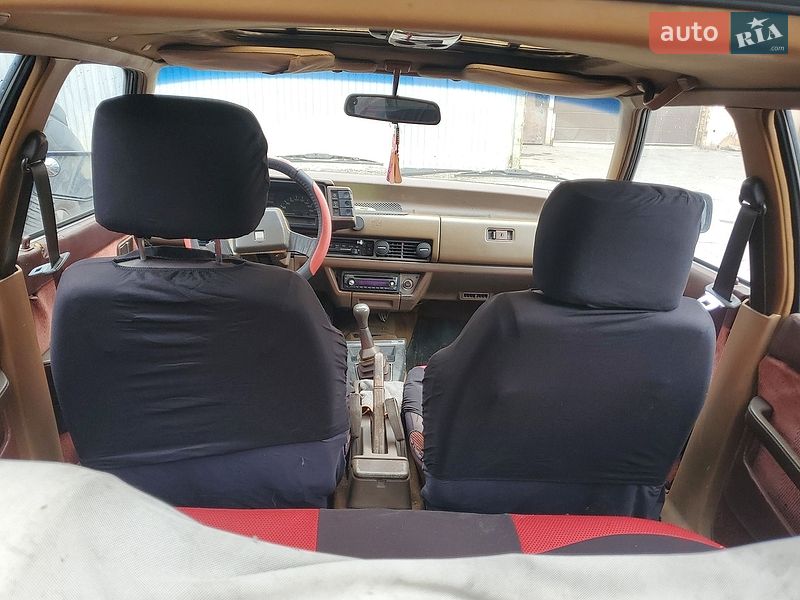 Хэтчбек Mazda 626 1985 в Львове