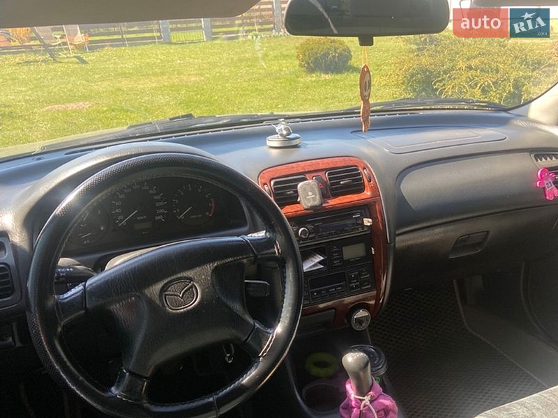 Хэтчбек Mazda 626 1997 в Ивано-Франково