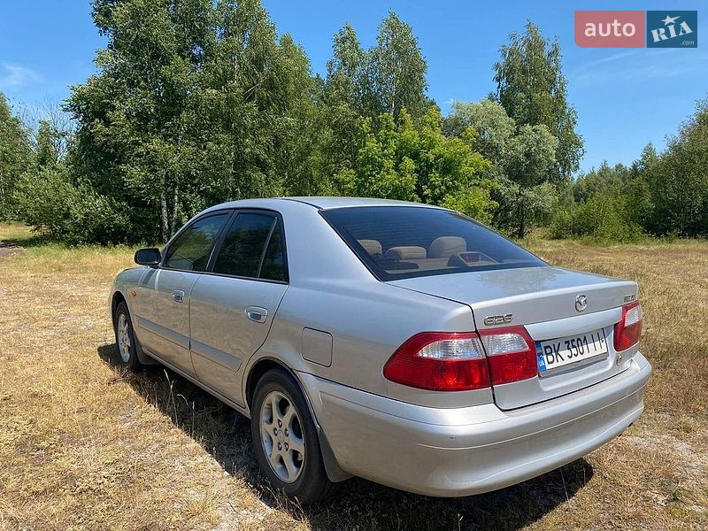 Седан Mazda 626 2000 в Березному