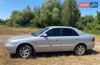 Седан Mazda 626 2000 в Березному