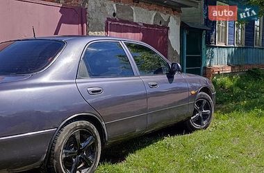 Седан Mazda 626 1995 в Шостці