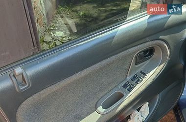 Седан Mazda 626 1995 в Шостці