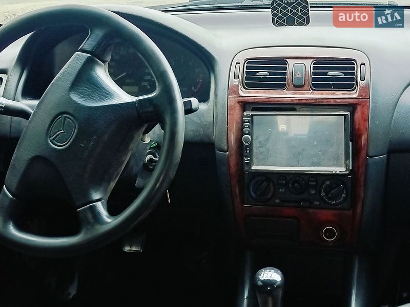 Седан Mazda 626 1998 в Одесі