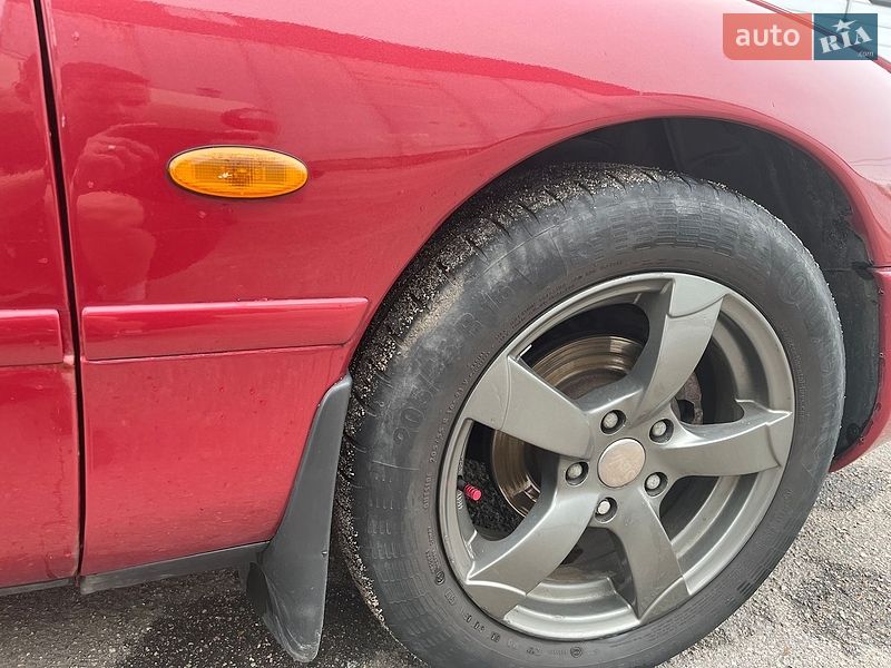 Седан Mazda 626 1992 в Кропивницькому