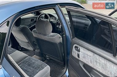 Седан Mazda 626 1998 в Львові
