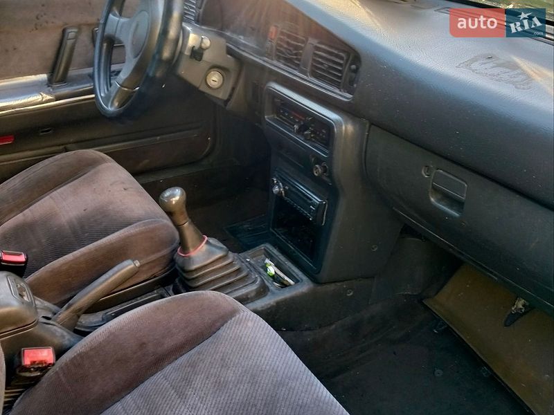 Универсал Mazda 626 1992 в Ивановке