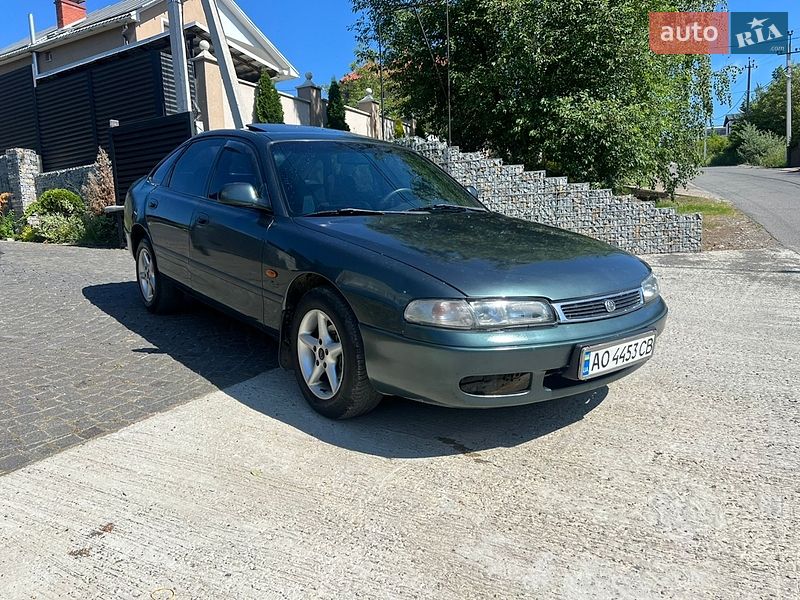 Седан Mazda 626 1997 в Ужгороде