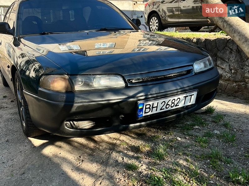 Седан Mazda 626 1992 в Миколаєві