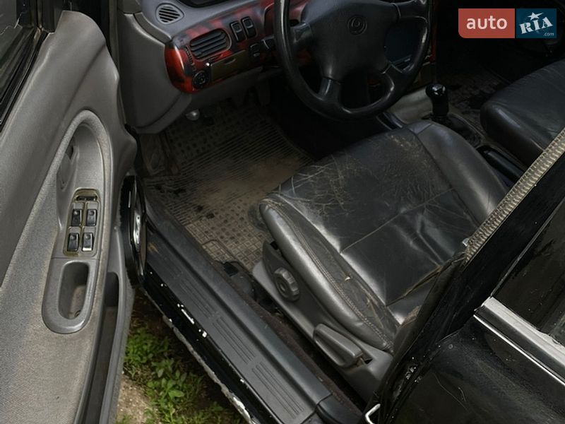 Седан Mazda 626 1994 в Благовіщенську