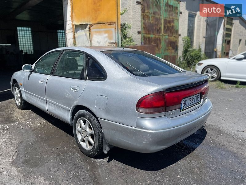 Седан Mazda 626 1997 в Радехове
