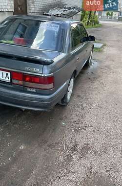 Седан Mazda 626 1988 в Черняхове