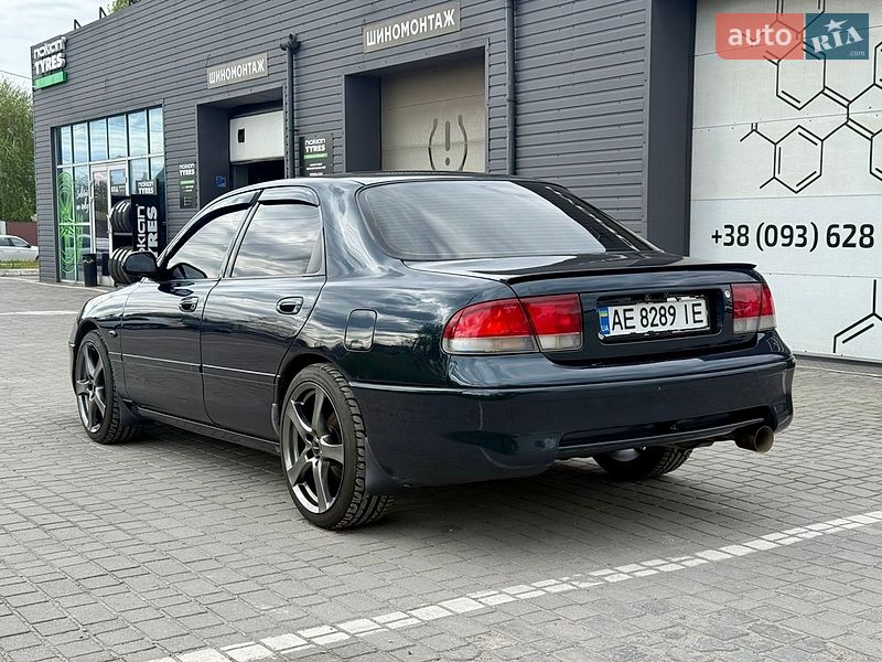 Седан Mazda 626 1995 в Днепре
