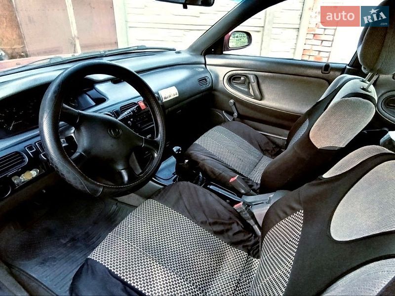 Хетчбек Mazda 626 1992 в Харкові