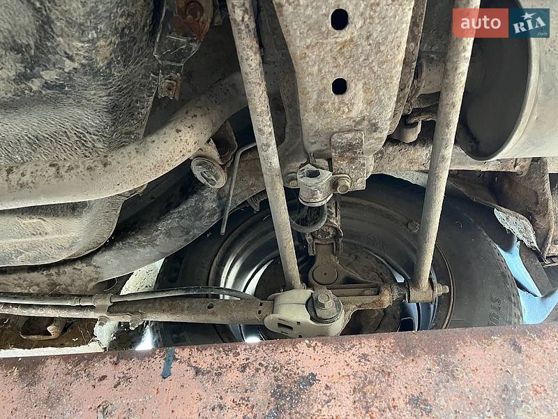 Хетчбек Mazda 626 1998 в Дубні фото 32 Хетчбек Mazda 626 1998 в Дубні
