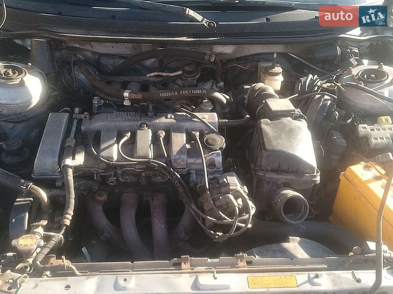 Хетчбек Mazda 626 1992 в Гайвороні