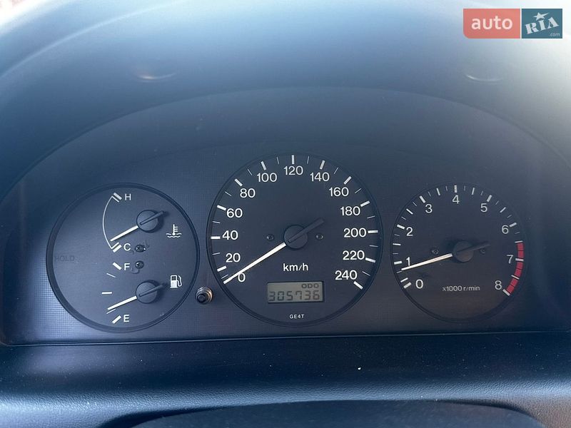 Седан Mazda 626 1998 в Миколаївському