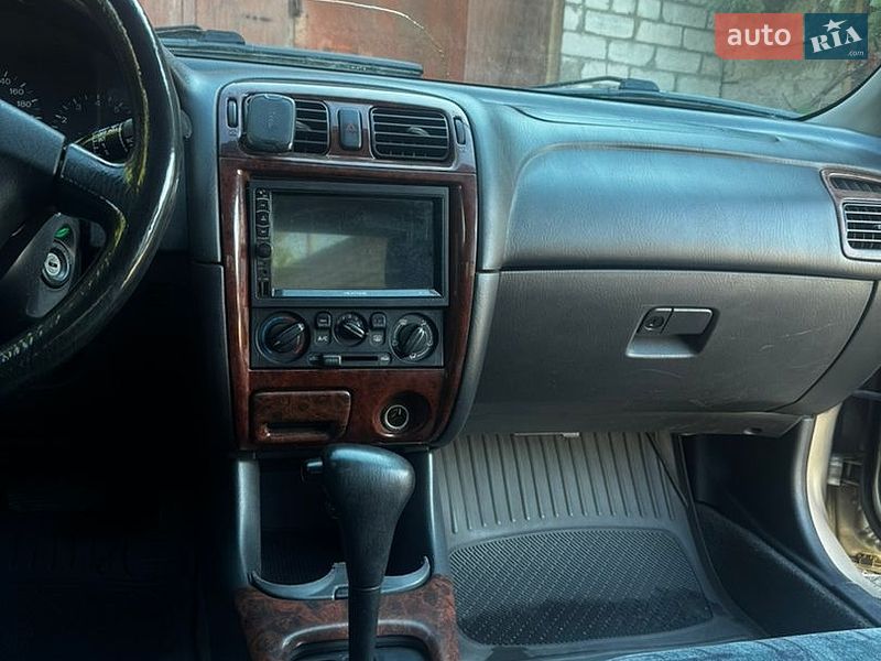 Седан Mazda 626 1998 в Миколаївському