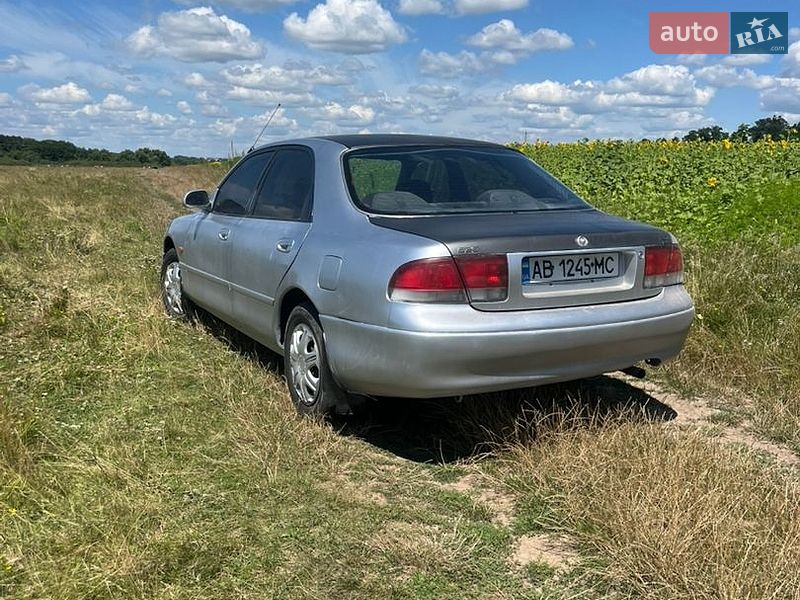 Седан Mazda 626 1997 в Гайсине