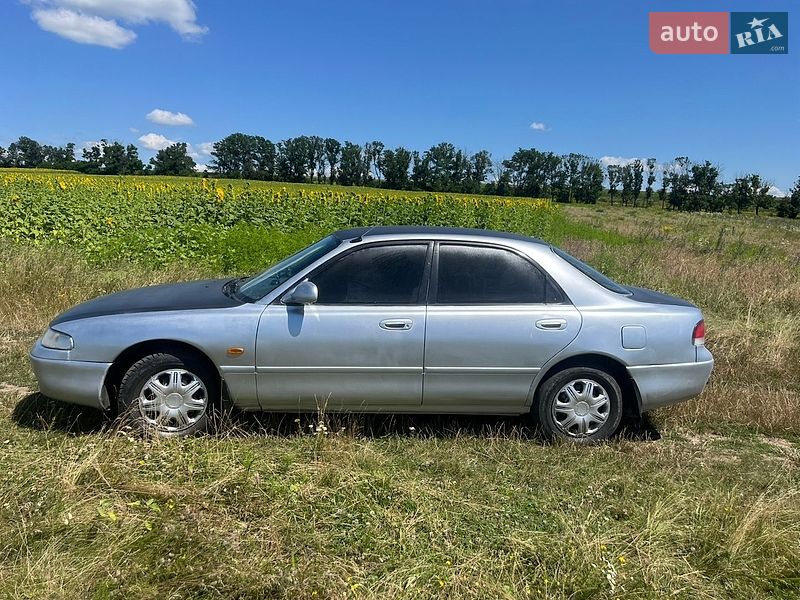 Седан Mazda 626 1997 в Гайсине