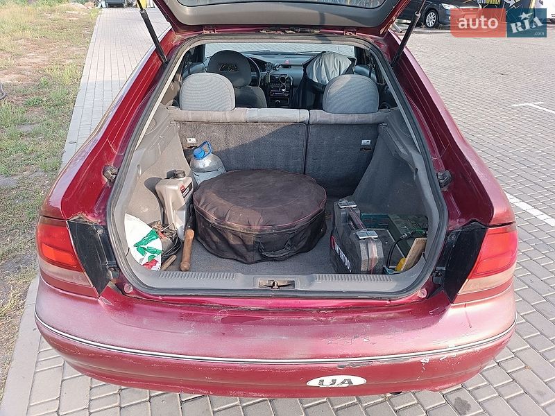 Хетчбек Mazda 626 1994 в Павлограді