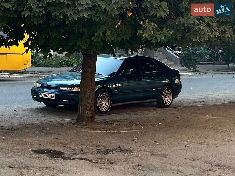 Хэтчбек Mazda 626 1992 в Лозовой фото 4 Хэтчбек Mazda 626 1992 в Лозовой