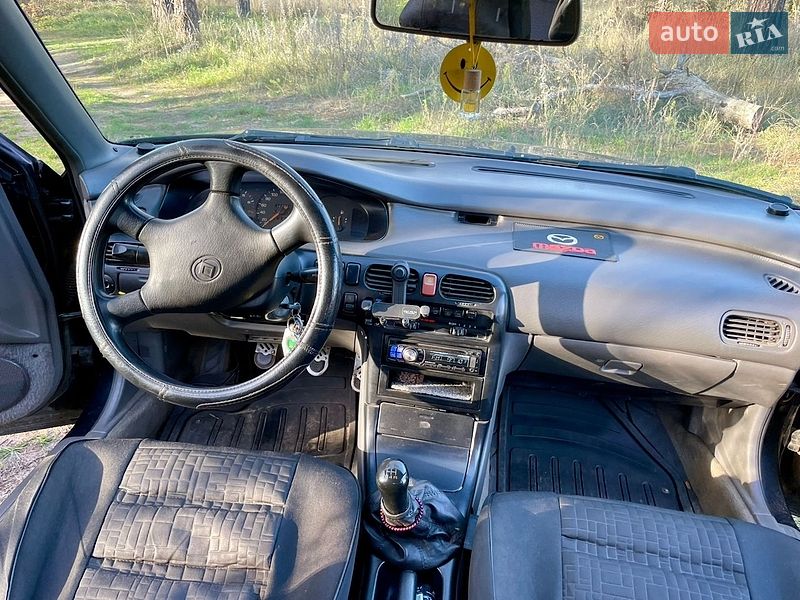 Седан Mazda 626 1992 в Харкові