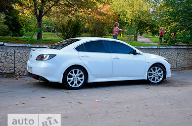 Седан Mazda 6 2010 в 