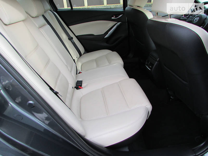 Седан Mazda 6 2014 в Ивано-Франковске