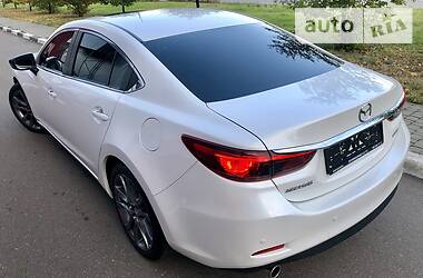 Седан Mazda 6 2016 в Киеве